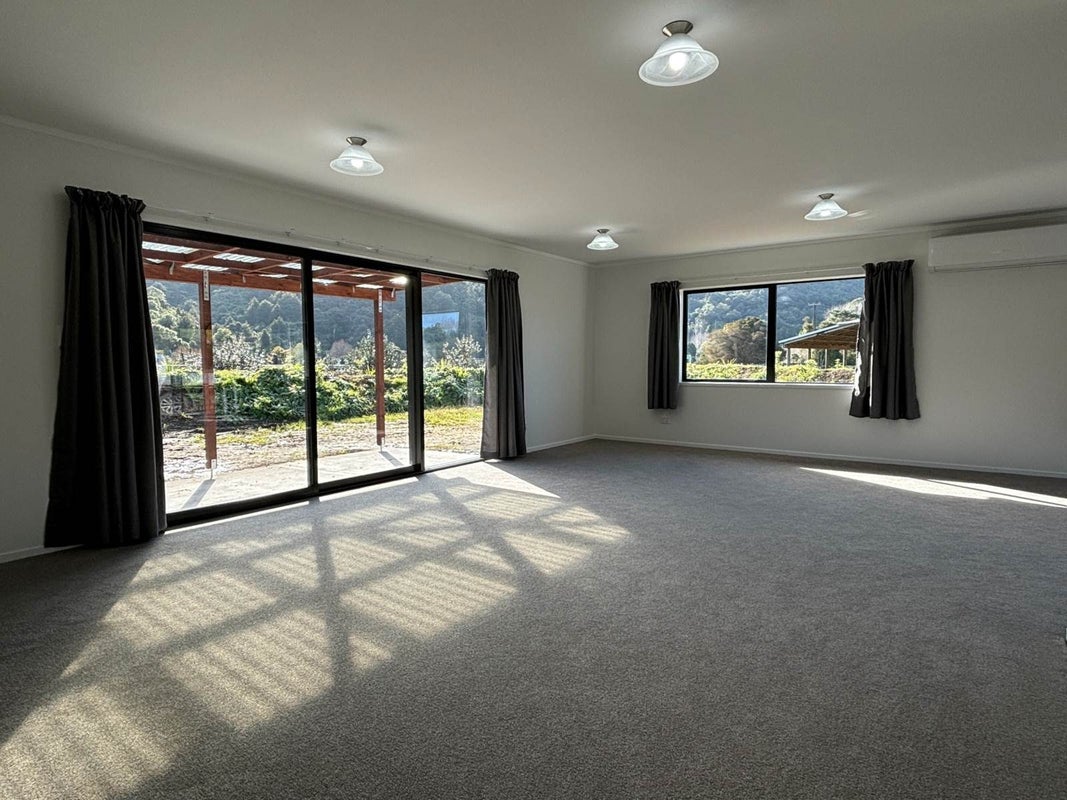 157 Ahuroa Road, Puhoi, Warkworth - Carousel 2