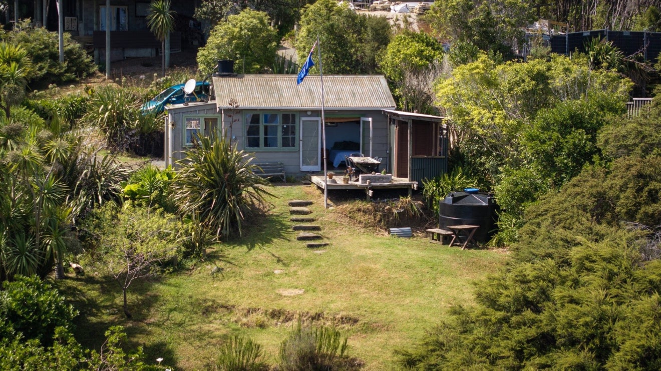 7G Whaanga Road, Raglan - Carousel 2