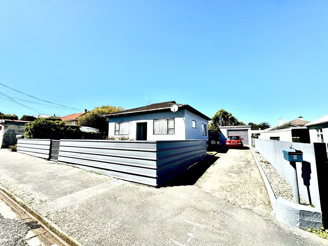 5 Tweed Street, South Hill, Oamaru - Carousel 2