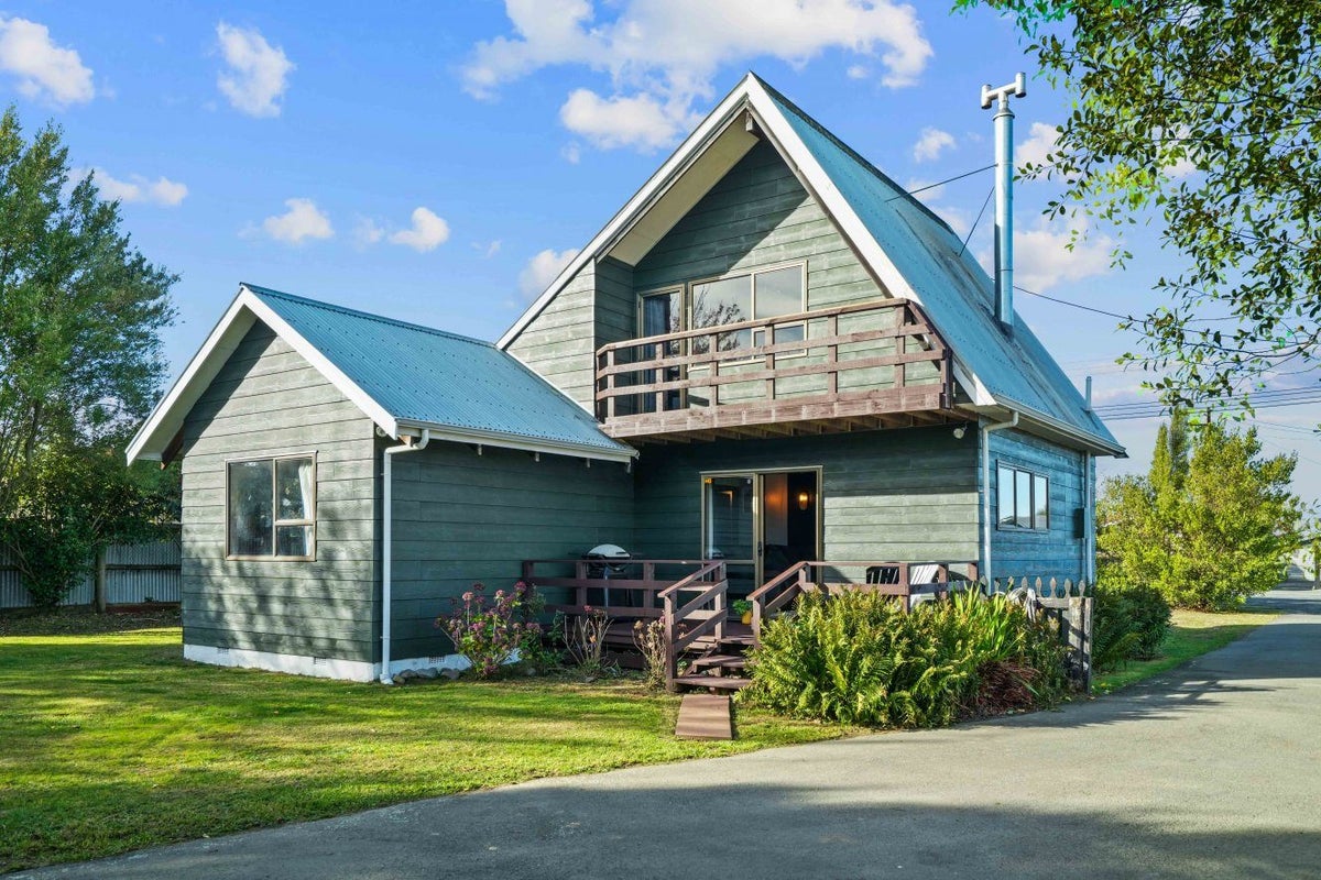 21 Kimberley Road, Darfield, Darfield - Carousel 1