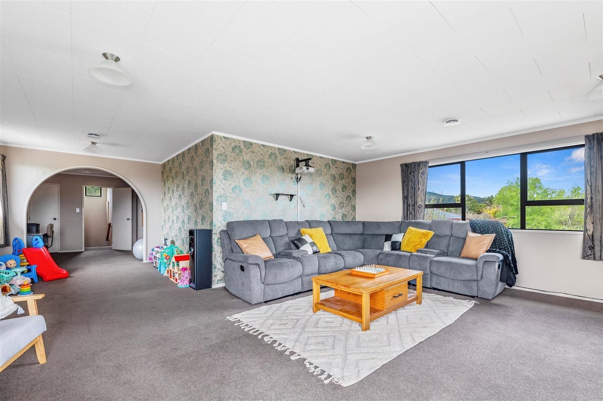 17 Te Ana Place, Lynmore, Rotorua - Carousel 2