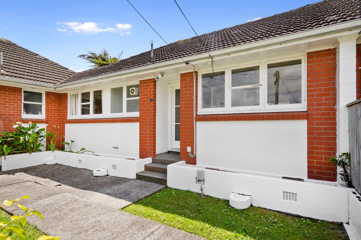 91B Pretoria Street, Hutt Central, Lower Hutt - Carousel 11