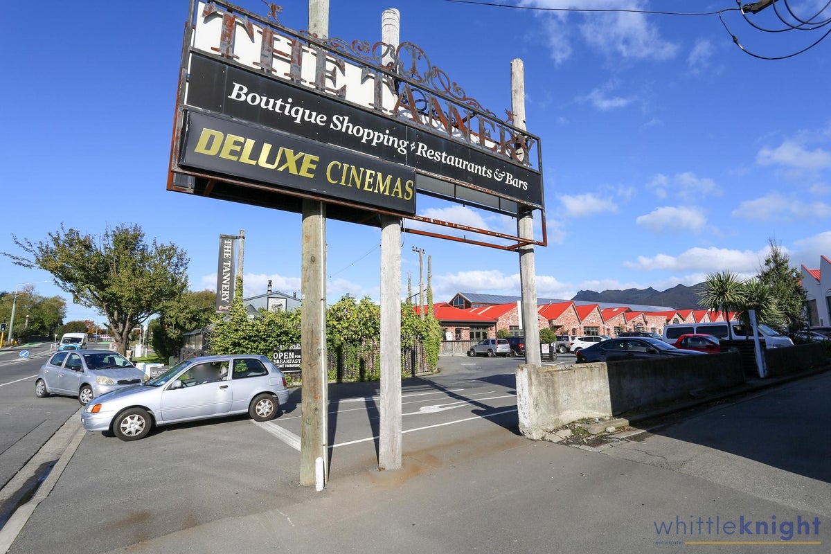 4/10 Lane Street, Woolston, Christchurch - Carousel 12