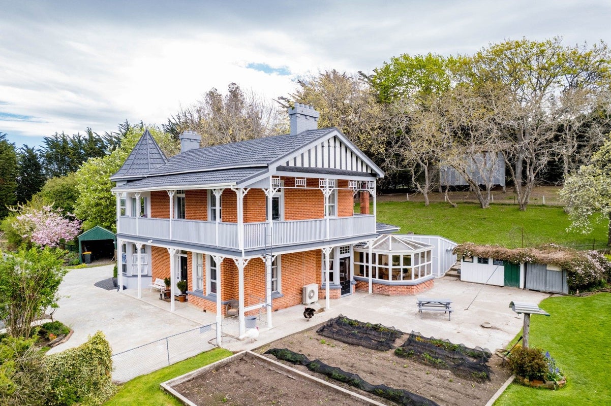 108 Limeworks Road, Circle Hill, Milton - Carousel 49