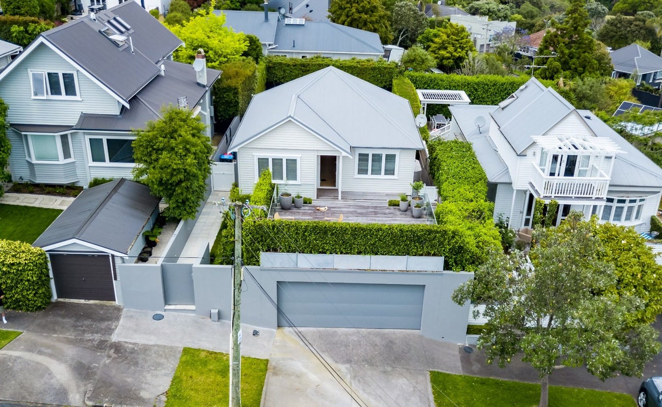 24 Oban Road, Westmere, Auckland - Carousel 2