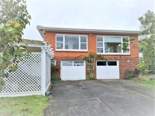 3 Fowler Street, Northcote, Auckland - Carousel 1