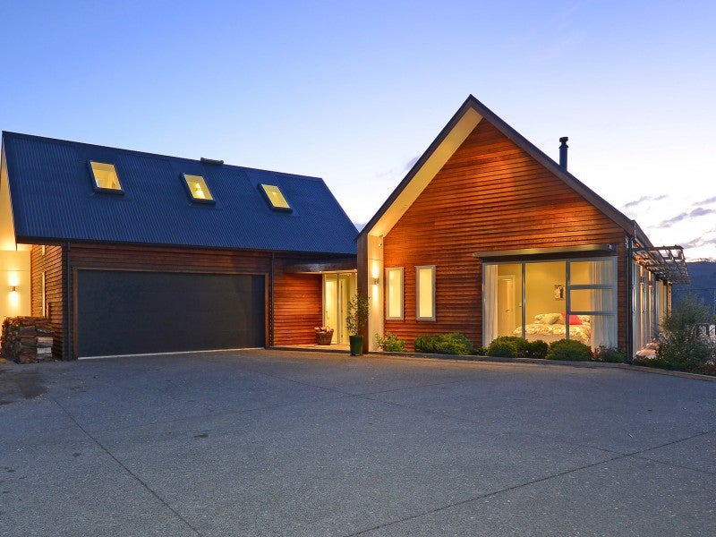 54 Mt Marua DRive, Timberlea, UPPER HUTT - Carousel 1