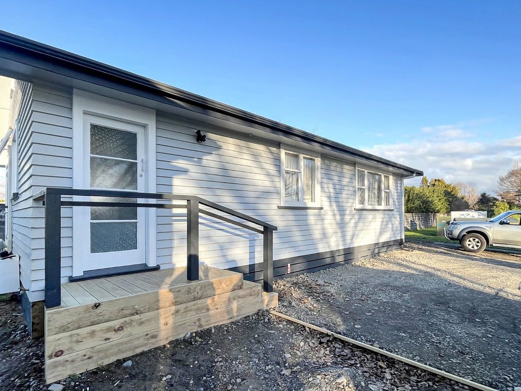 73 Birmingham Street, Takaro, Palmerston North - Carousel 11