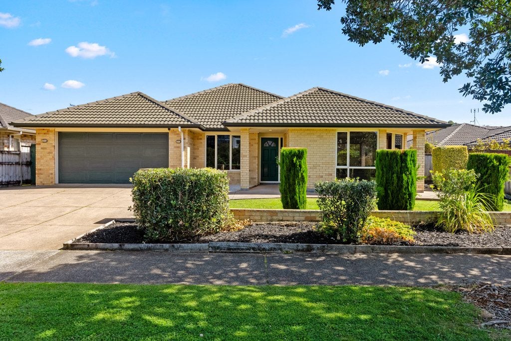 15 Kelvin Hart Drive, East Tamaki, Auckland - Carousel 1