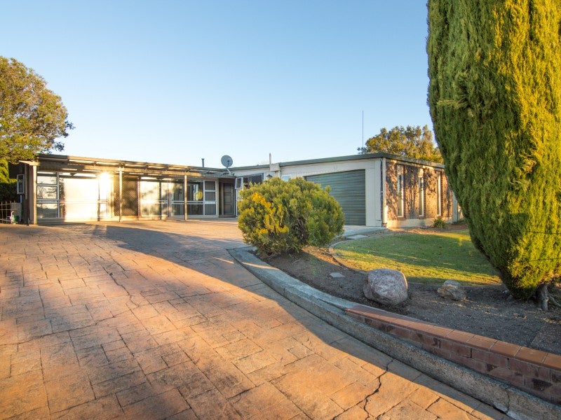 59 Abraham Crescent, Milson, Palmerston North - Carousel 1
