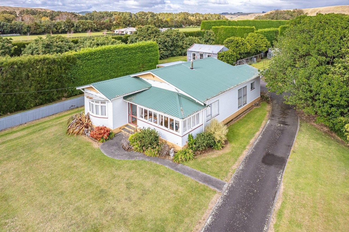 92 Riverbank Road, Okoia, Whanganui - Carousel 2