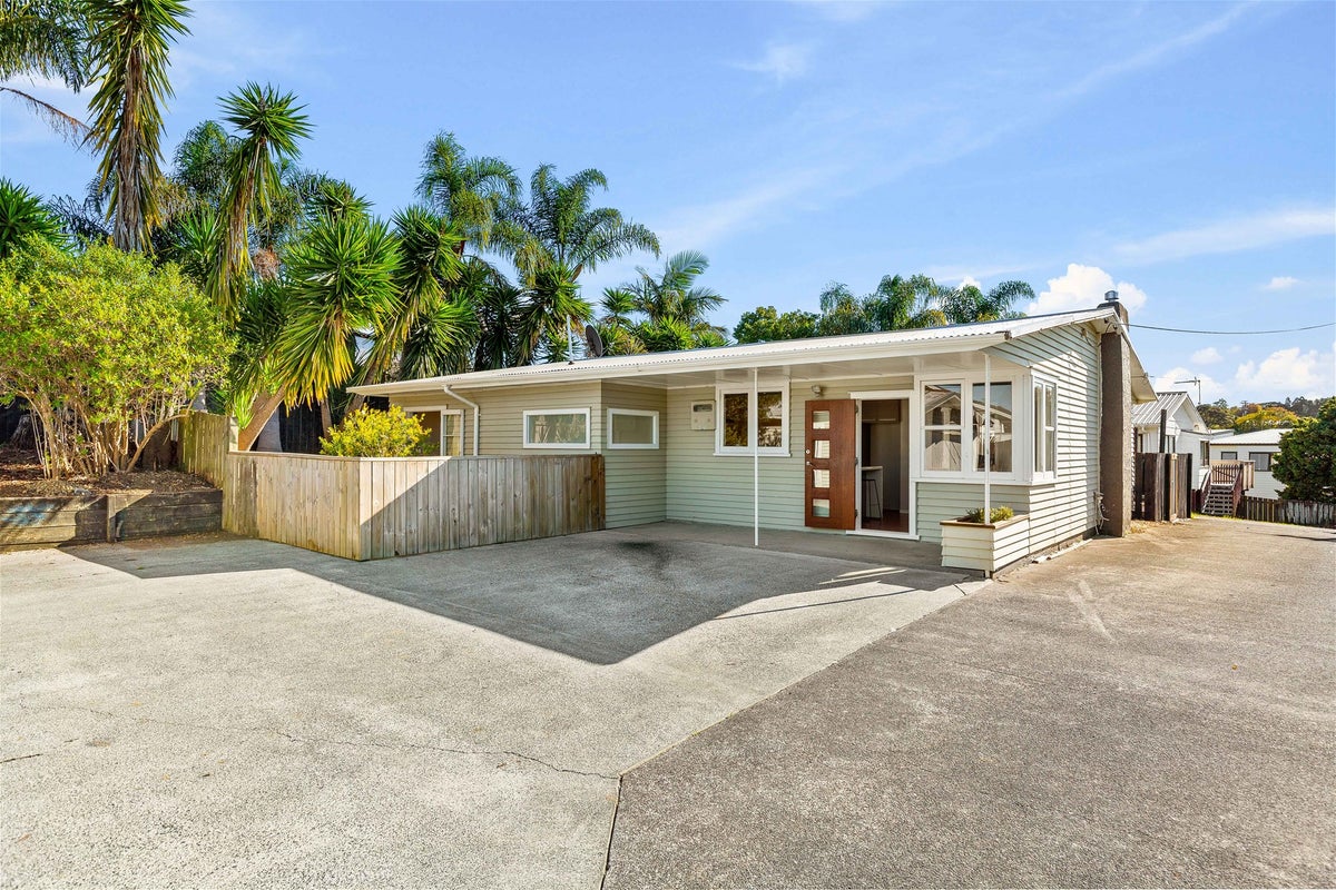 1/36A Tomo Street, New Lynn, Auckland - Carousel 26
