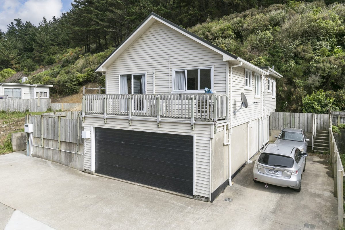 287A Happy Valley Road, Owhiro Bay, Wellington - Carousel 1