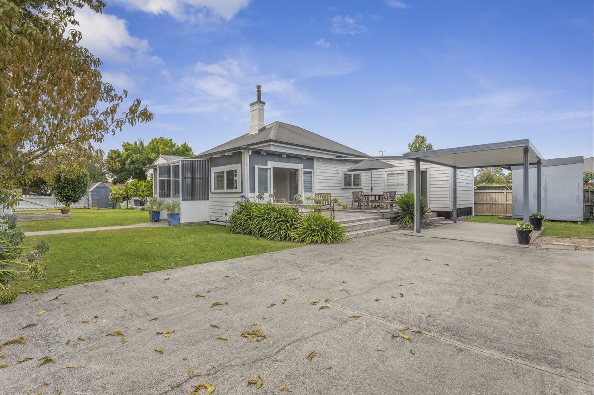 42 Moore Street, Leamington, Cambridge - Carousel 2