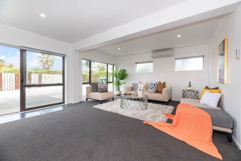 14 Cleland Crescent, Blockhouse Bay, Auckland - Carousel 1