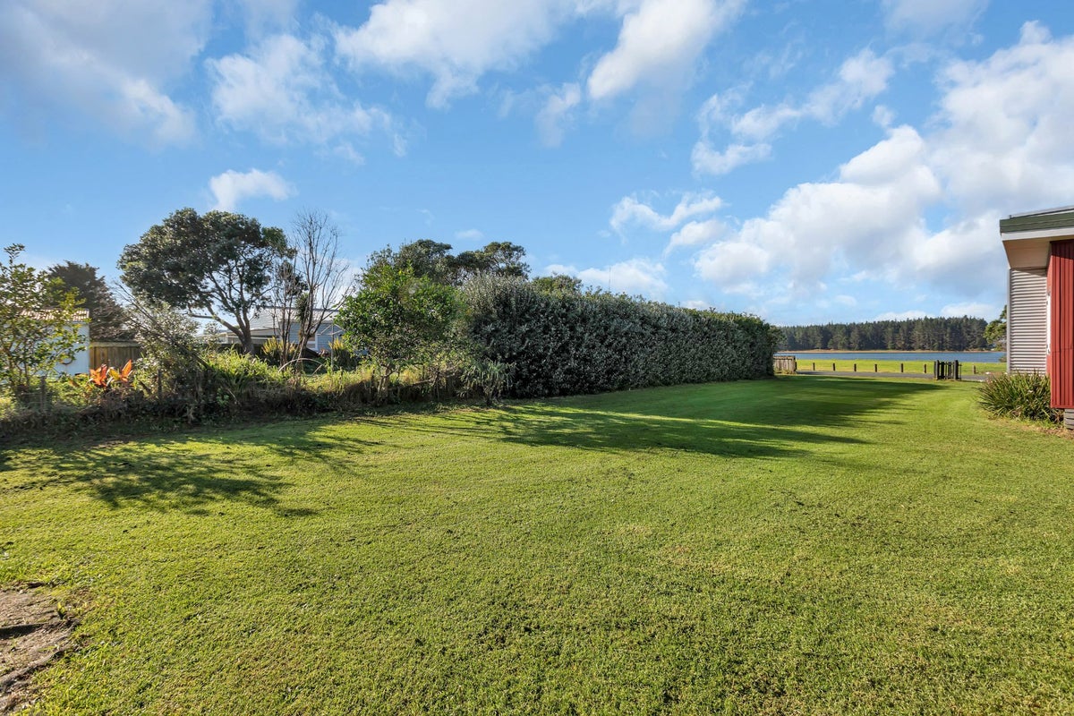 2177 Whananaki North Road, Whananaki, Hikurangi - Carousel 42