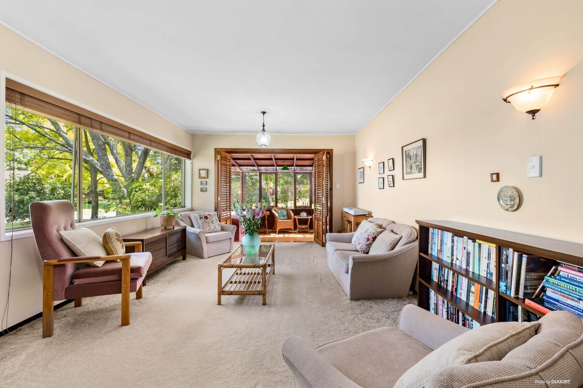 5 Windoma Circle, Manukau, Auckland - Carousel 2