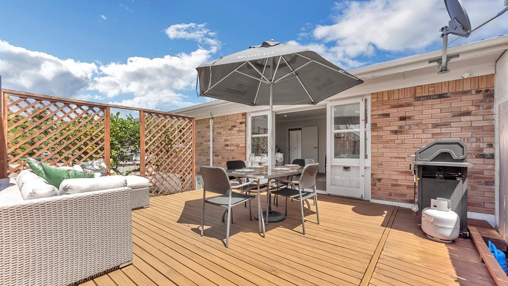 3/52 Wallace Road, Papatoetoe, Auckland - Carousel 1