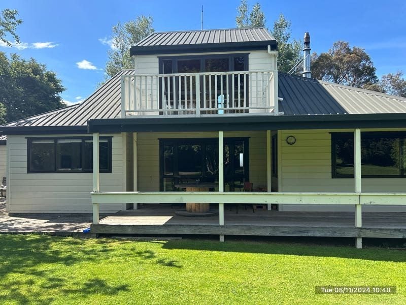 10 Burnetts Road, Upper Plain, Masterton - Carousel 1