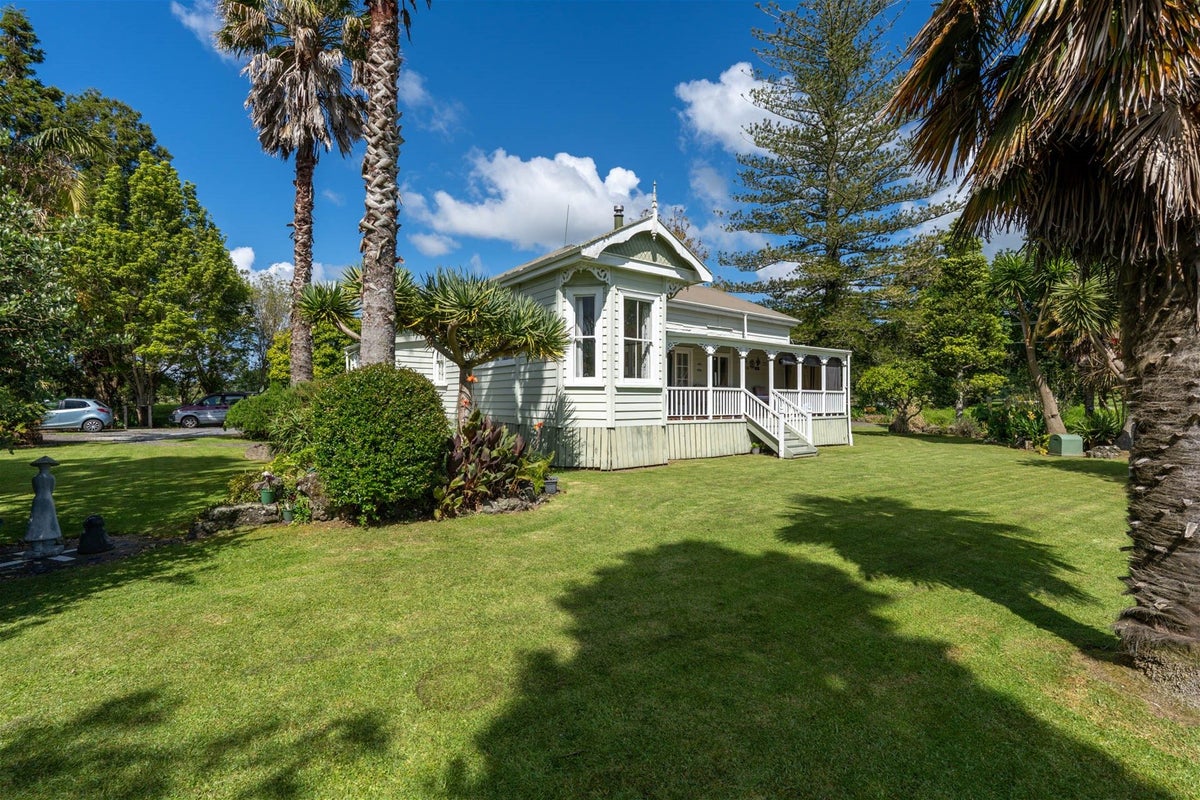 11 Bristow Road, Kawakawa, Russell - Carousel 2