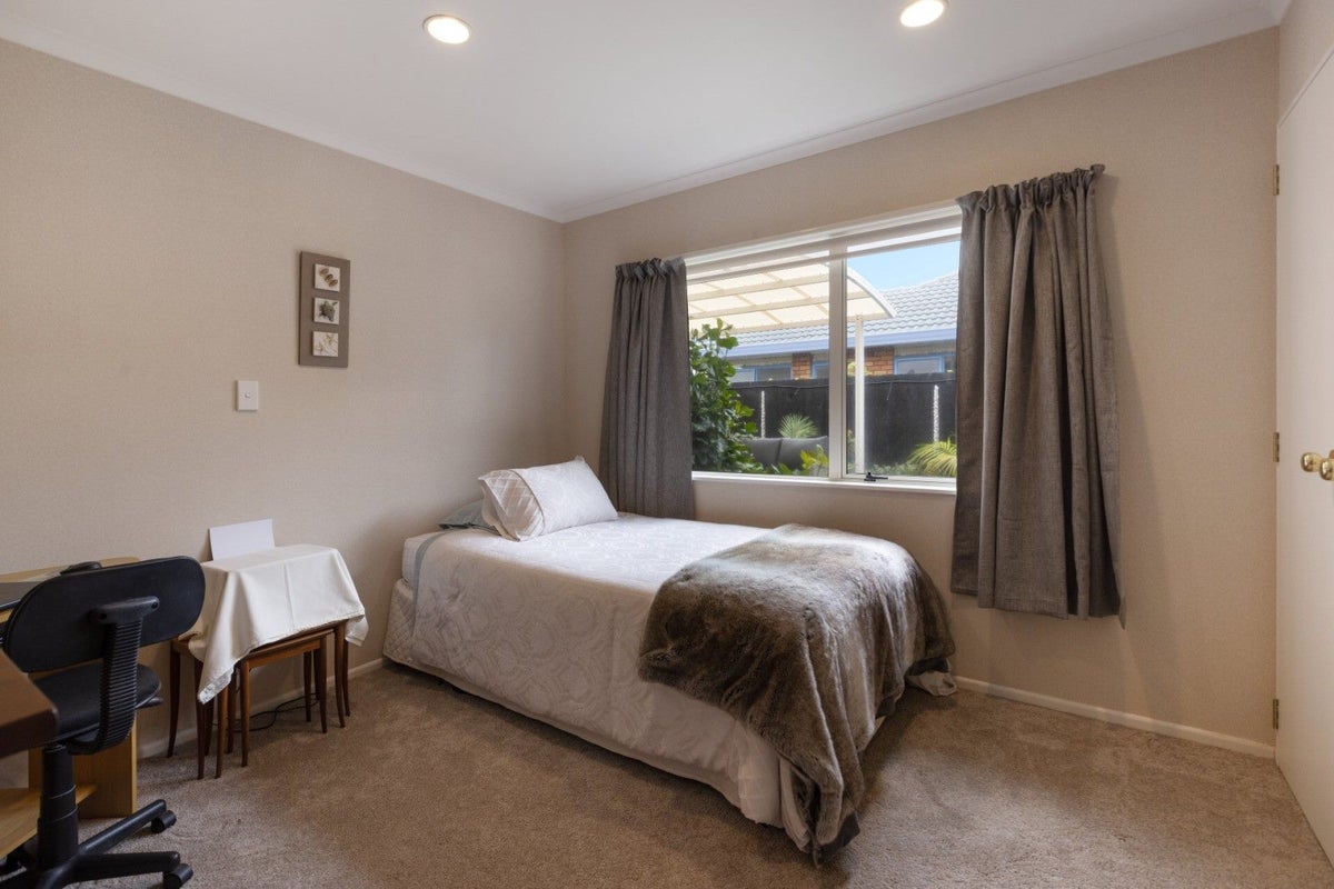 10 Larisa Grove, Papamoa Beach, Papamoa - Carousel 23