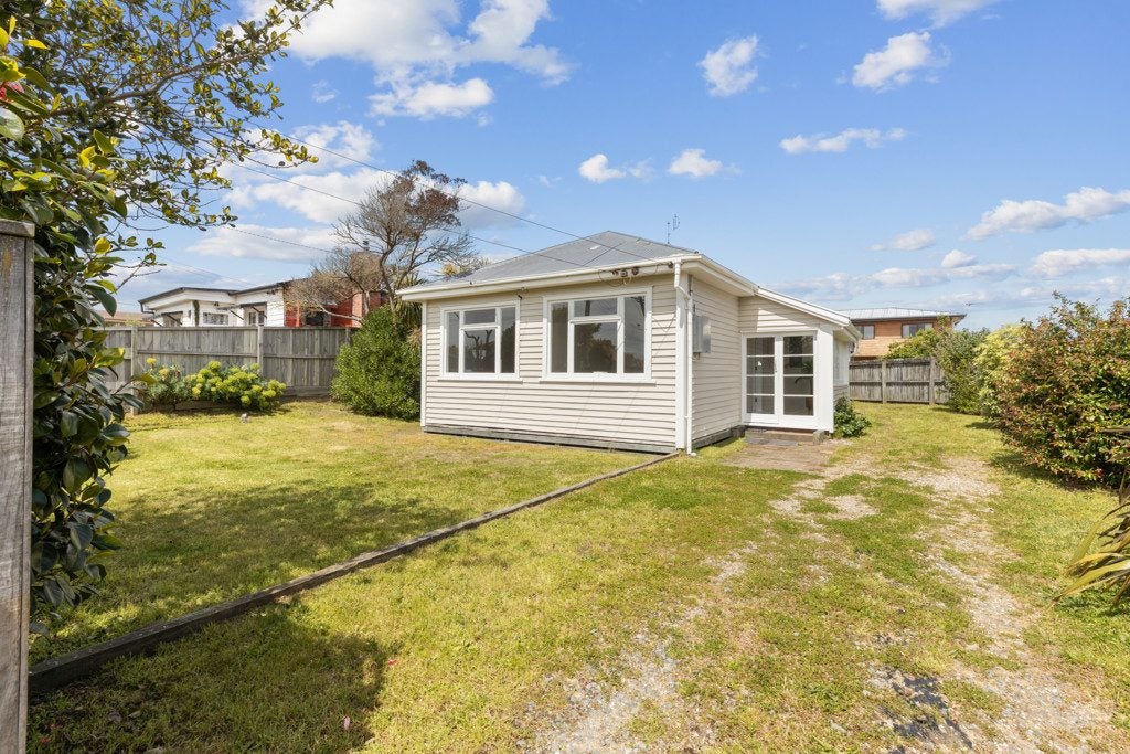 51 Shackleton Street, New Brighton, Christchurch - Carousel 8