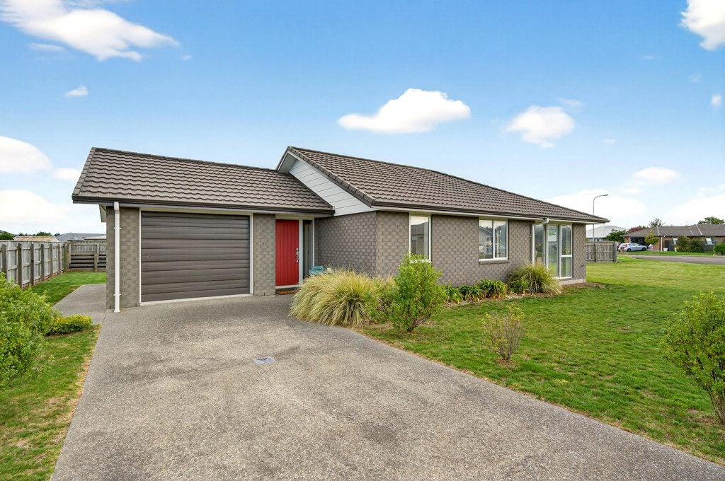 11 Mitre Way, Solway, Masterton - Carousel 2