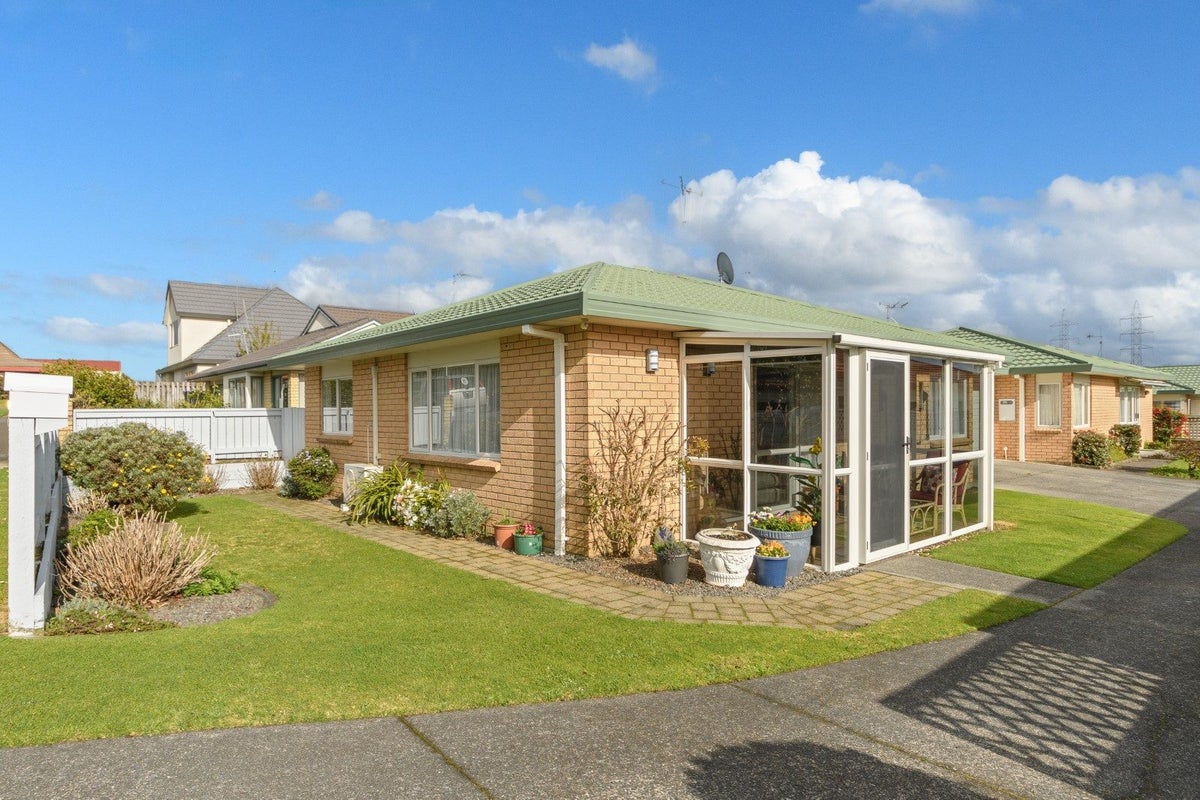 5A Mansels Road, Greerton, Tauranga - Carousel 1