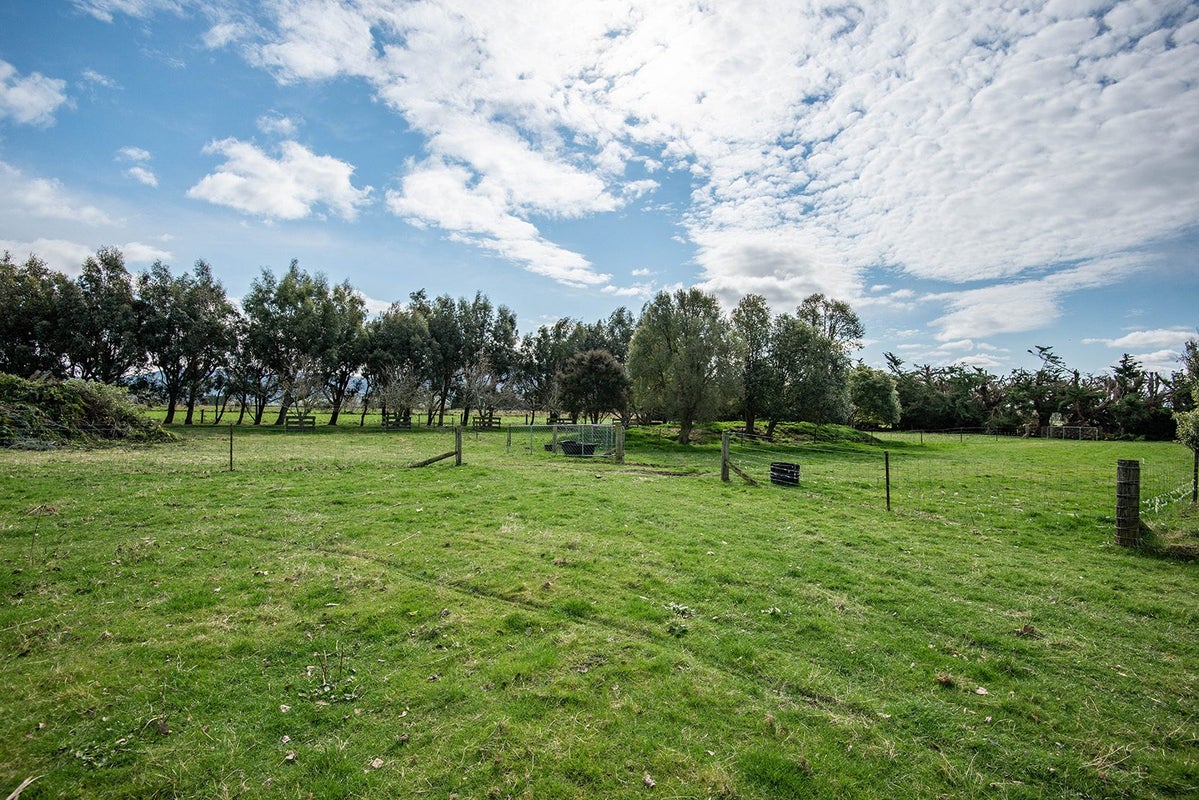 1236 Centre Road, Henley, Outram - Carousel 26