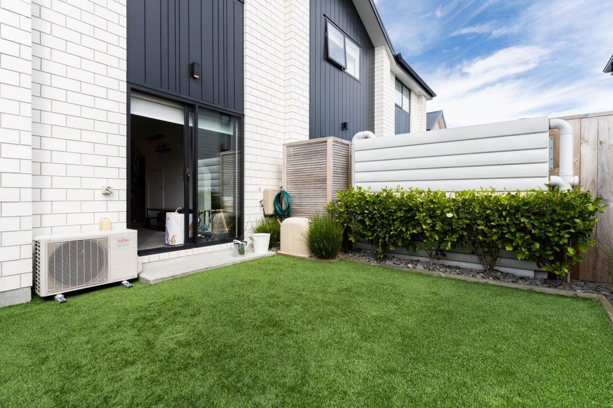 1/34 Sunnymead Road, Glen Innes, Auckland - Carousel 12