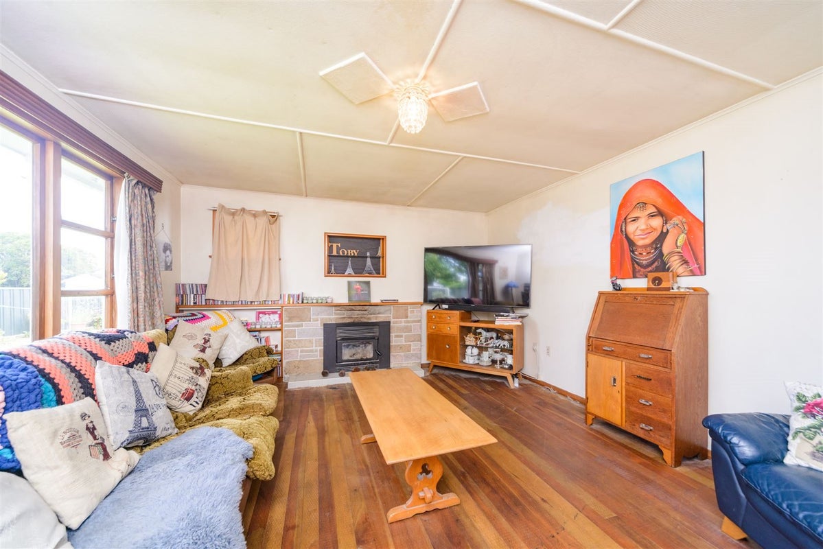 2 Highbury Avenue, Highbury, Palmerston North - Carousel 2