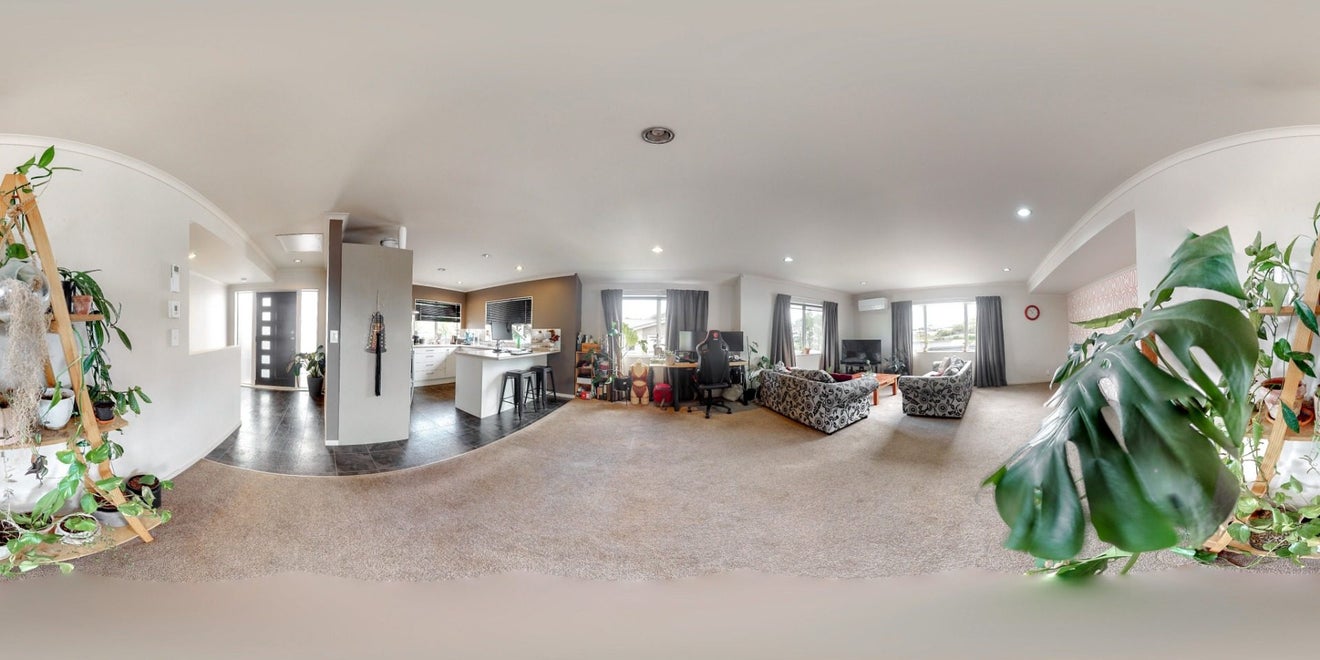 57 Glanmire Road, Newlands, Wellington - Carousel 2