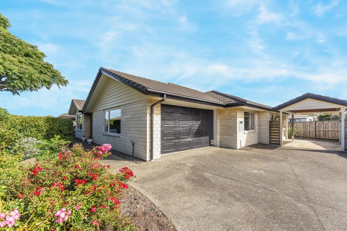5 Hammill Grove, Stoke, Nelson - Carousel 2