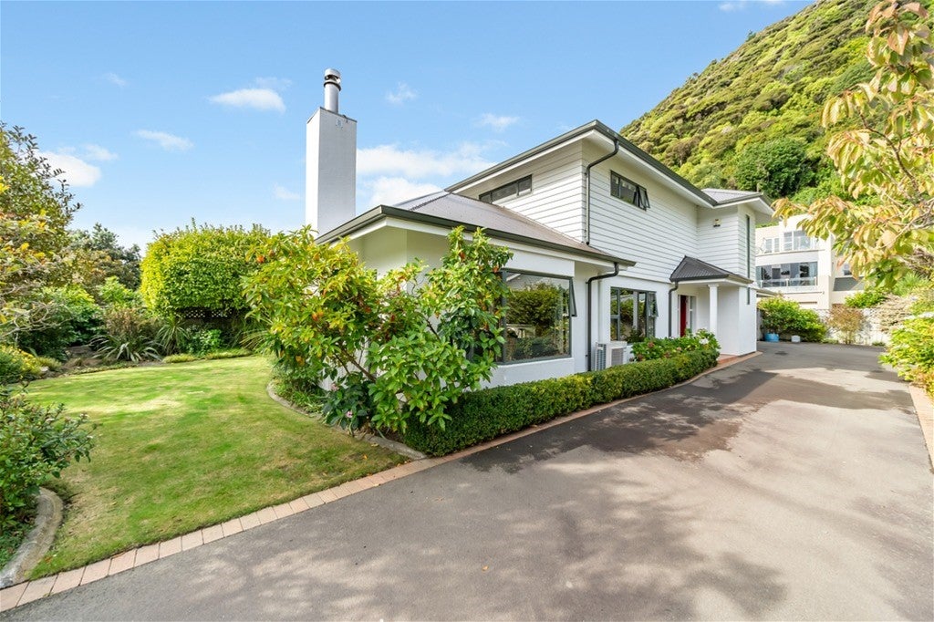 209 Muritai Road, Eastbourne, Lower Hutt - Carousel 2