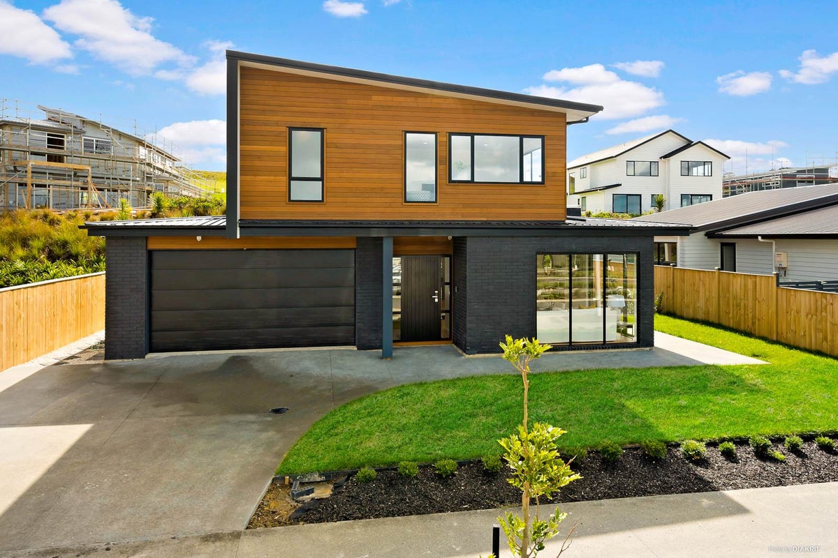 6 Keel Street, Long Bay, Auckland - Carousel 1