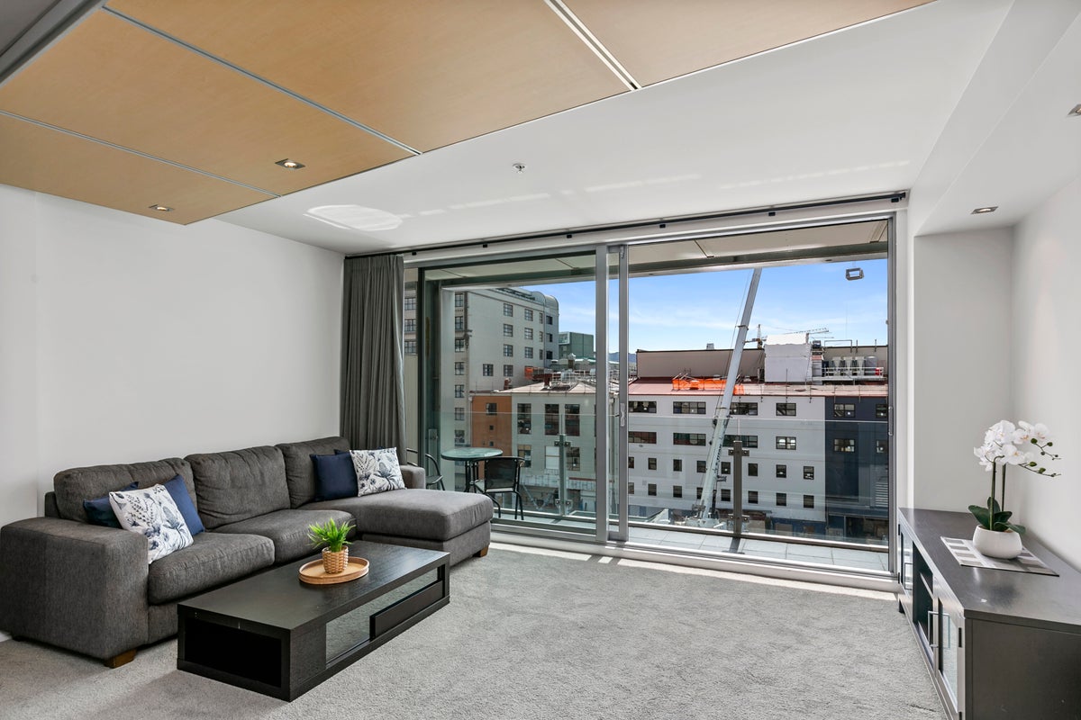 15/72 Tory Street, Te Aro, Wellington - Carousel 1