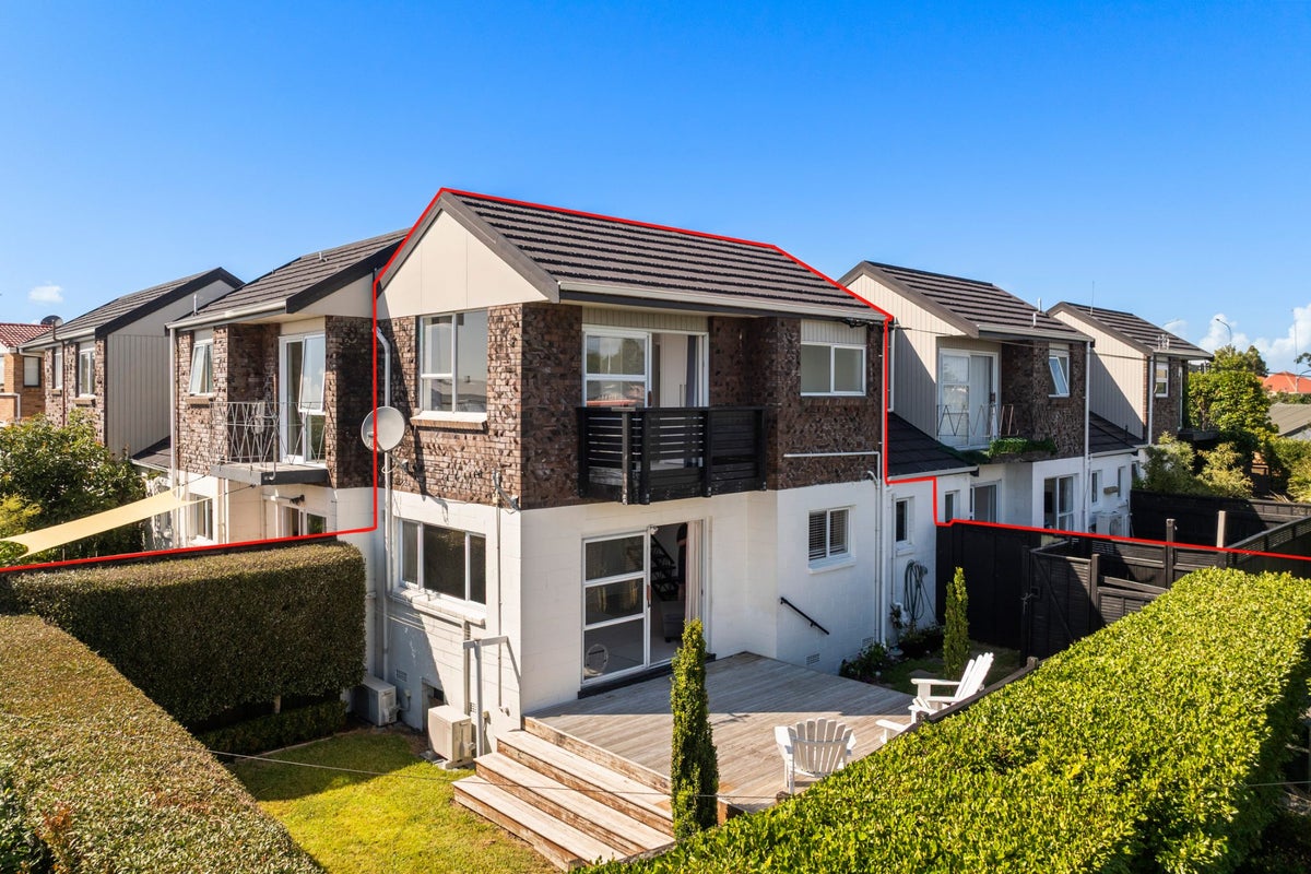 3/5 Renfrew Avenue, Sandringham, Auckland - Carousel 1