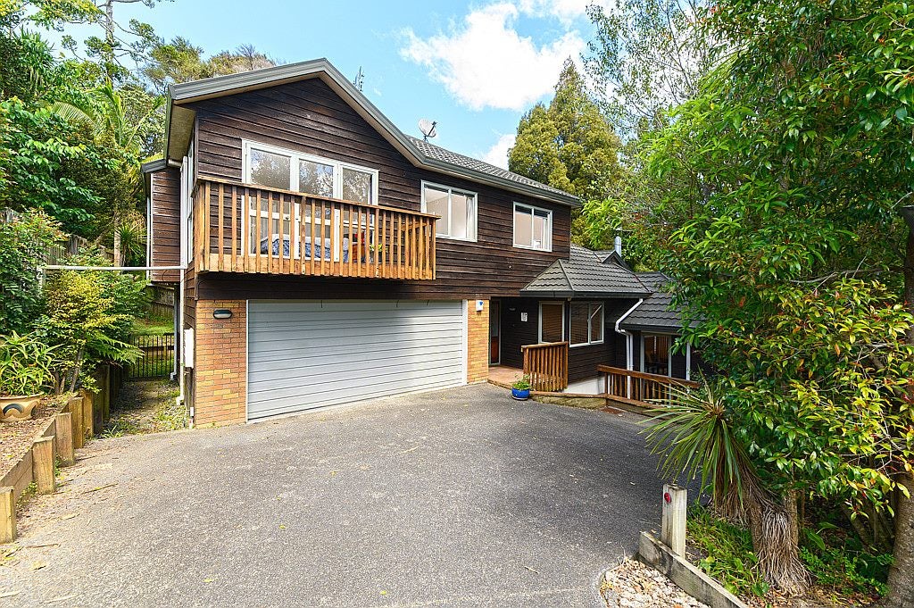 73D Konini Road, Titirangi, Auckland - Carousel 1
