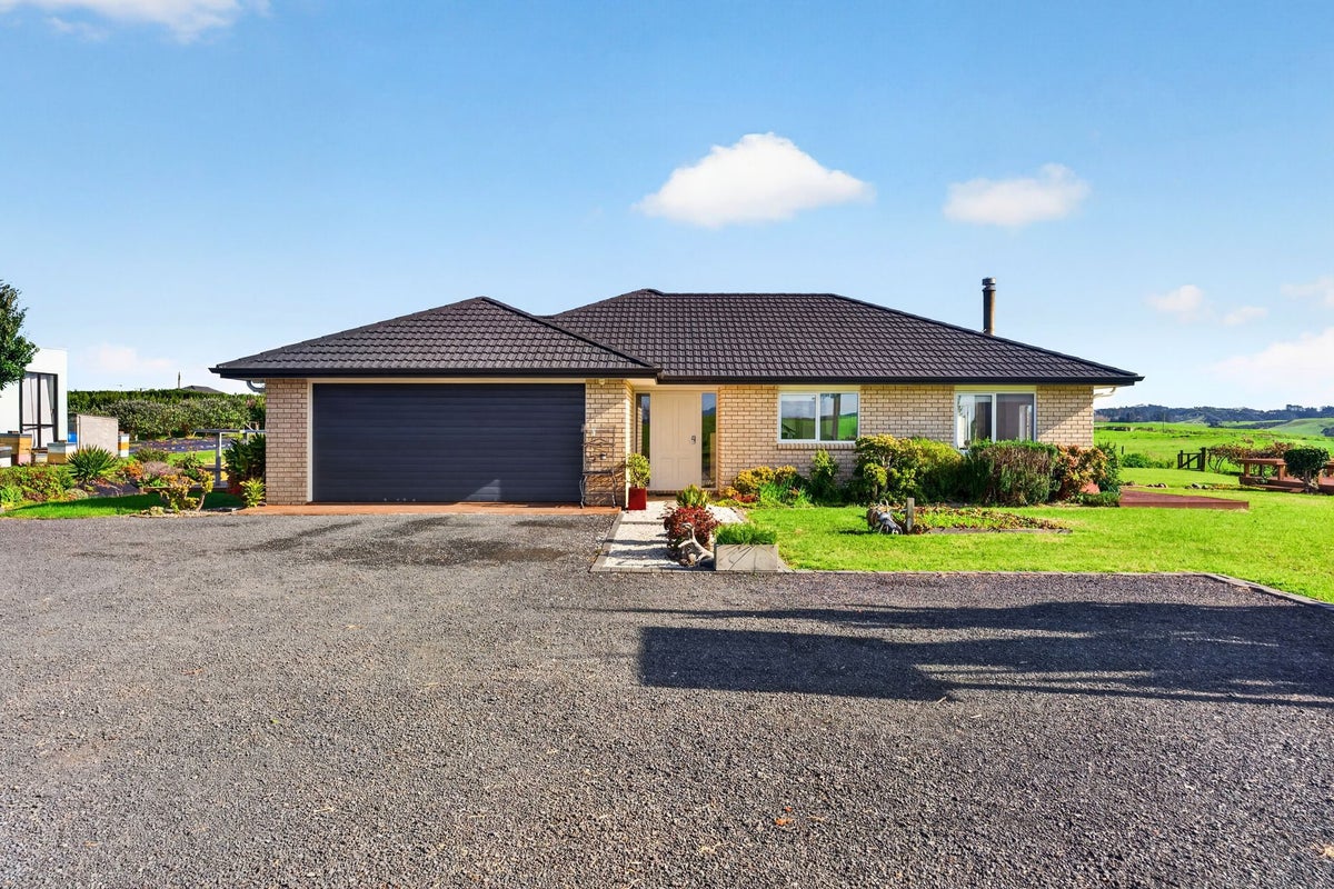 259 Mairetahi Road, South Head, Helensville - Carousel 2