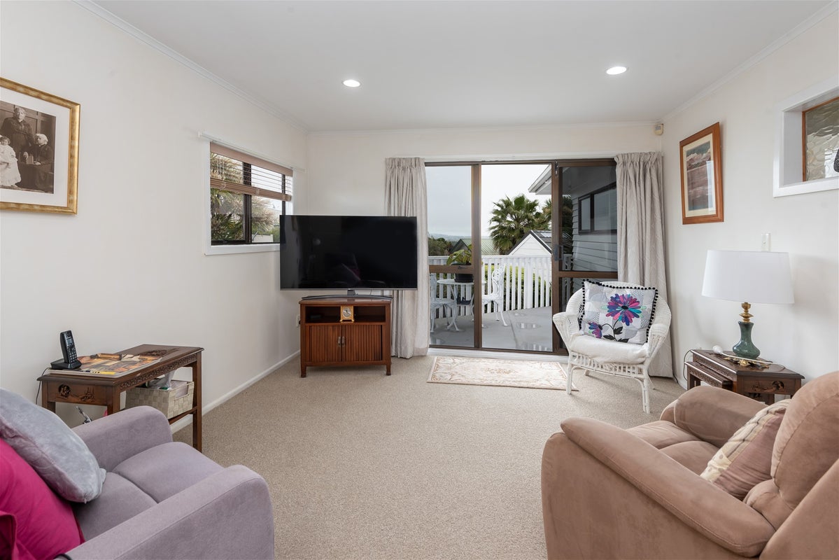 1/16 Gills Road, Bucklands Beach, Auckland - Carousel 32