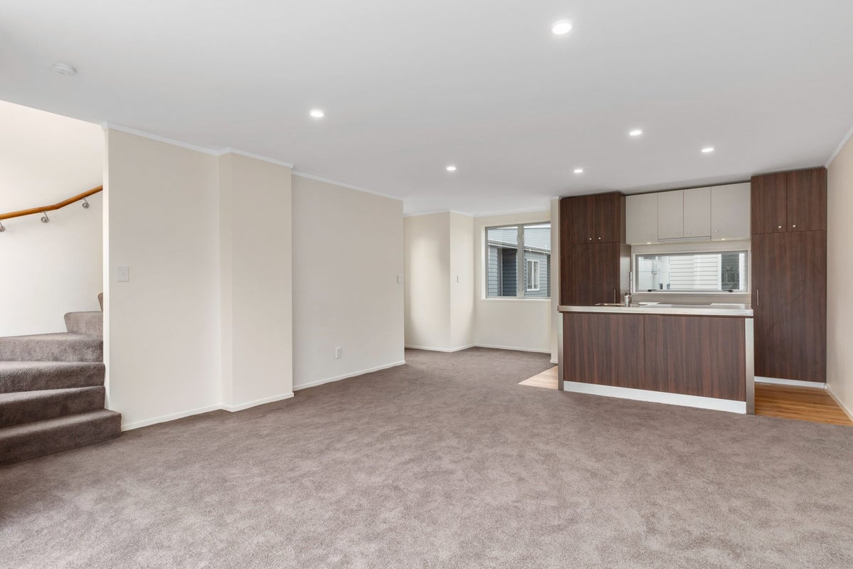 23/26 Mary Street, Mount Eden, Auckland - Carousel 1