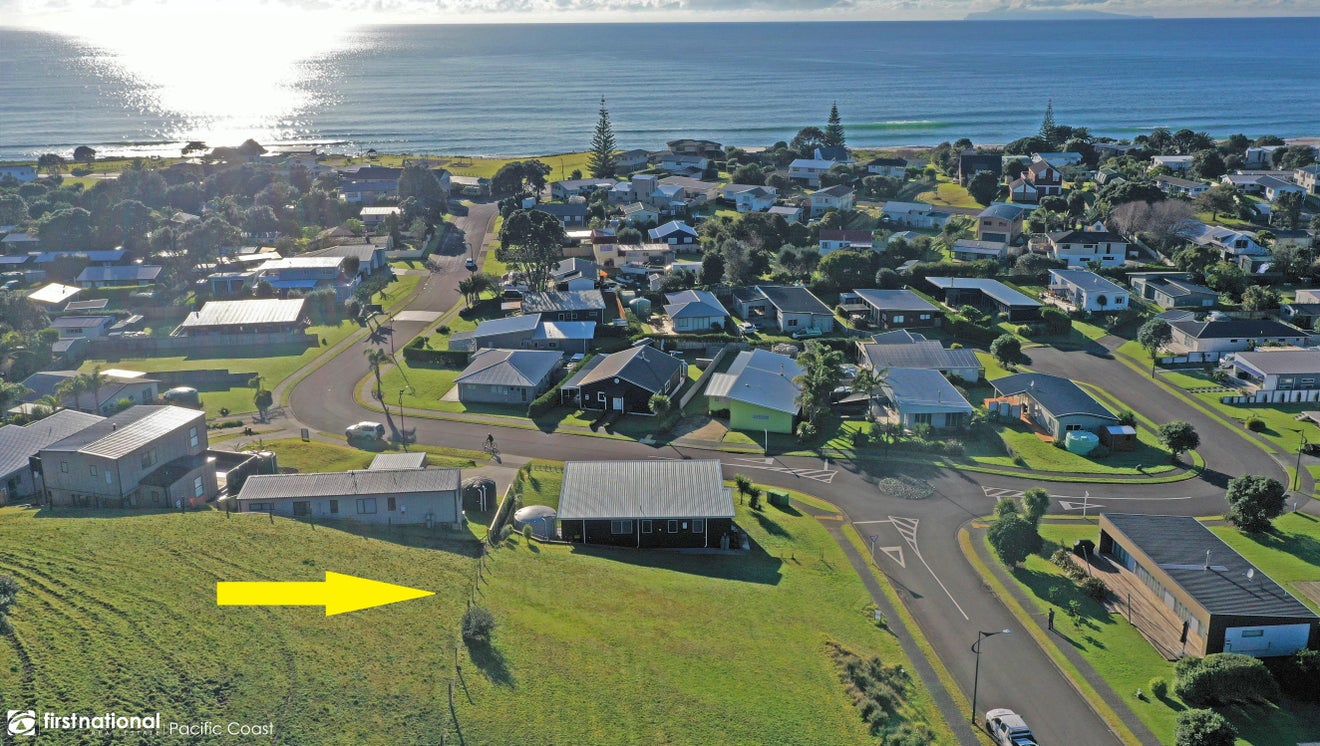 4 Ross Place, Whiritoa, Waihi - Carousel 1