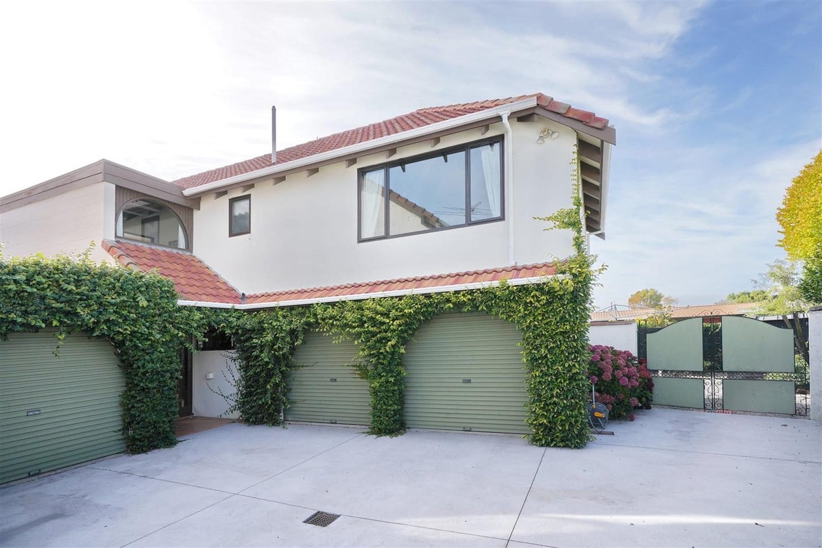 1/18 Pelorus Place, Harewood, Christchurch - Carousel 1
