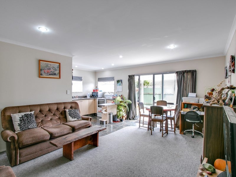 26A BEDFORD RD, MAREWA, NAPIER - Carousel 2