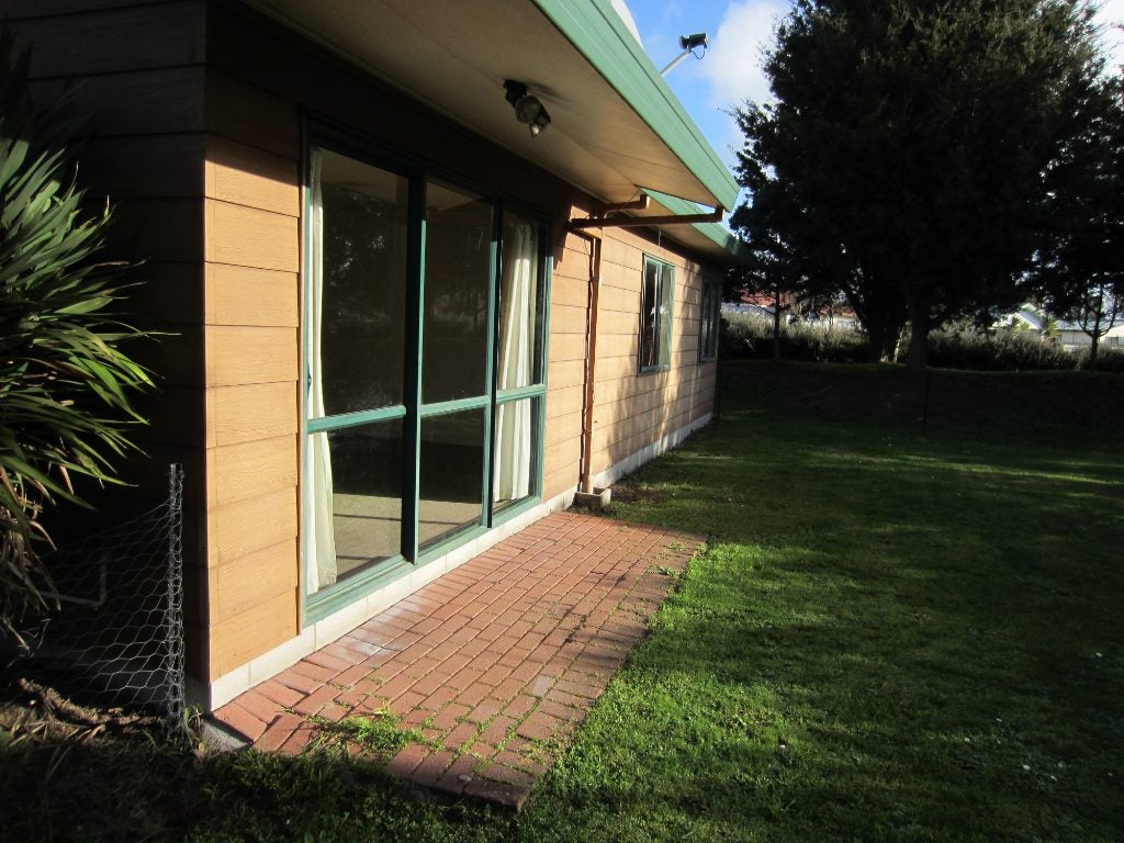 28 Lugton Street, Nawton, Hamilton - Carousel 18