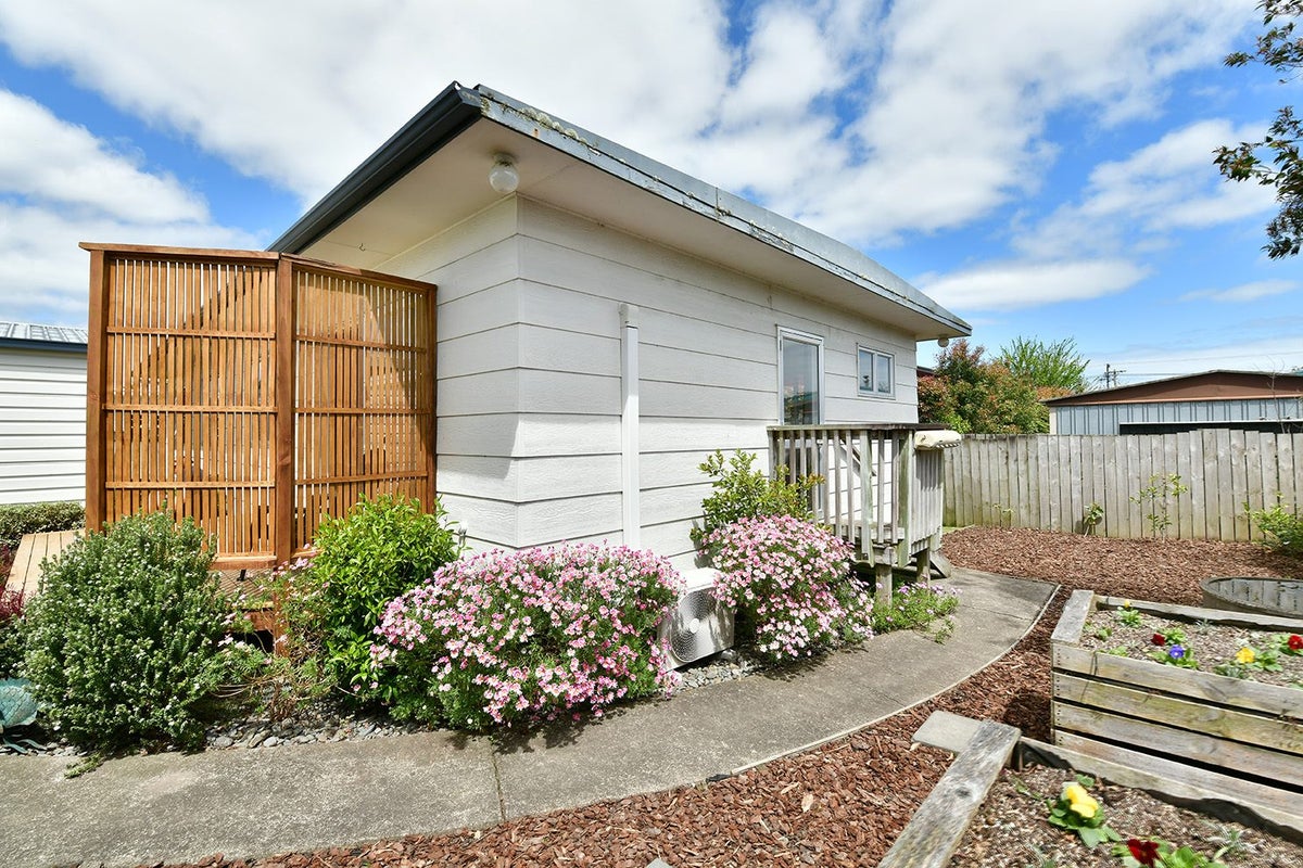 4B Parakai Avenue, Parakai, Helensville - Carousel 2