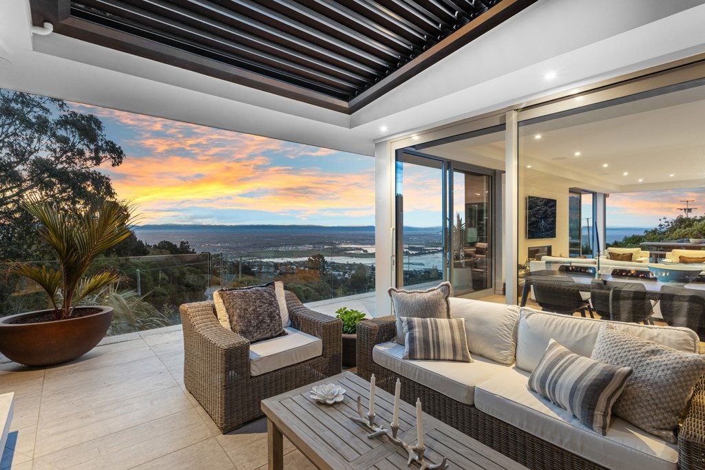 330 Mt Pleasant Road, Mount Pleasant, Christchurch City, Canterbury - Carousel 2