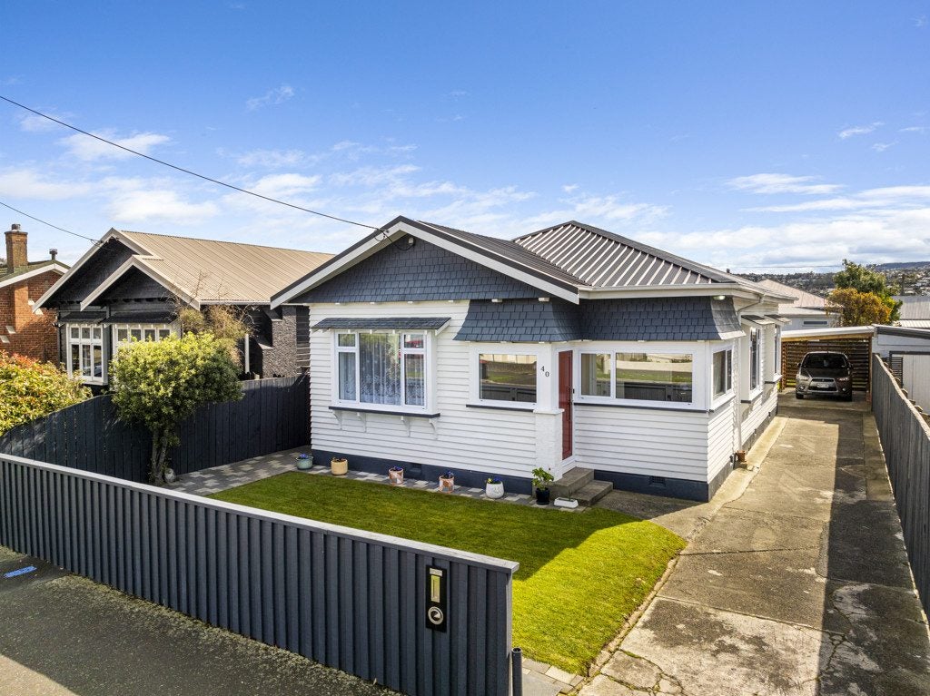 40 Young Street, Saint Kilda, Dunedin - Carousel 1