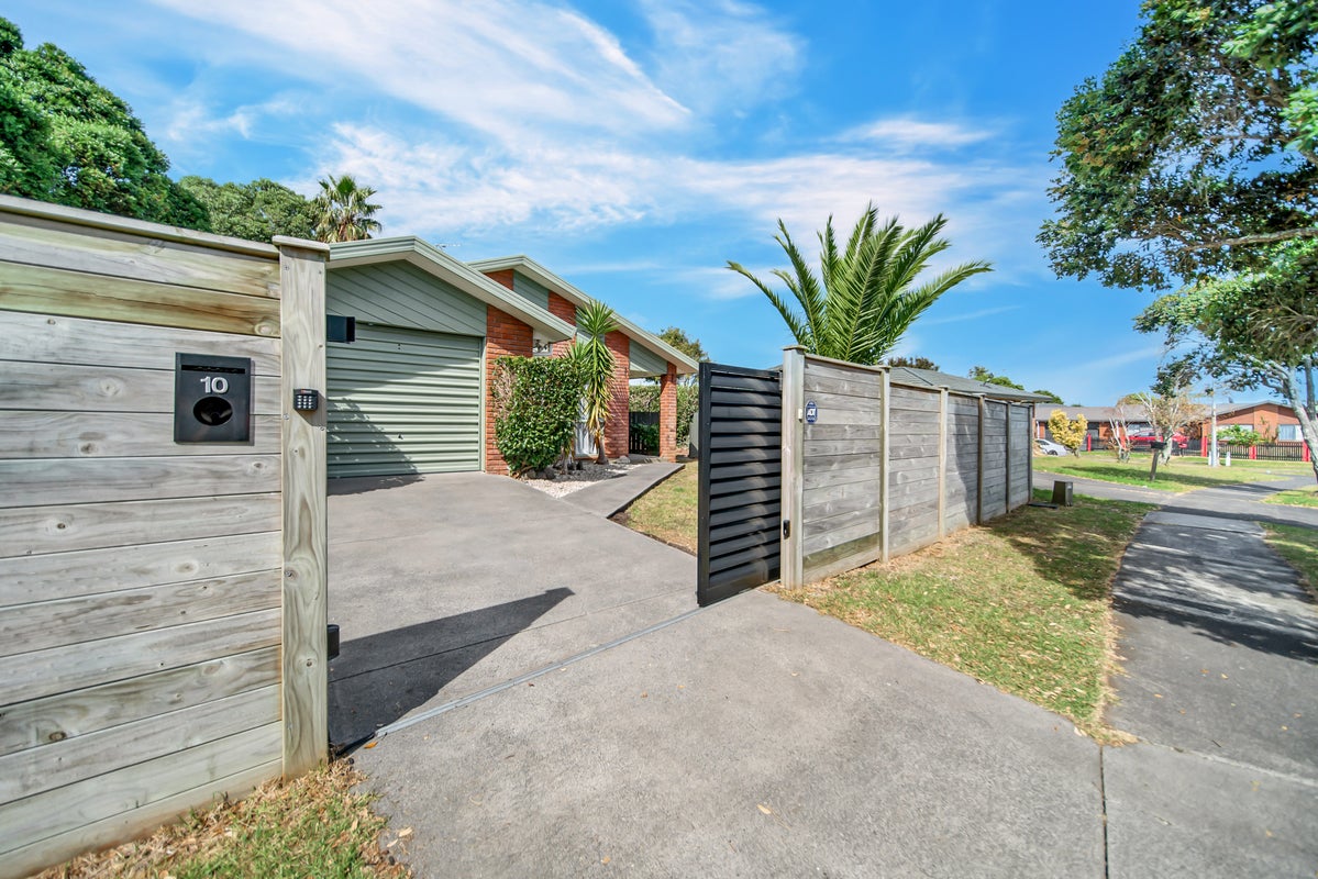 10 Settlers Cove, Weymouth, Auckland - Carousel 1