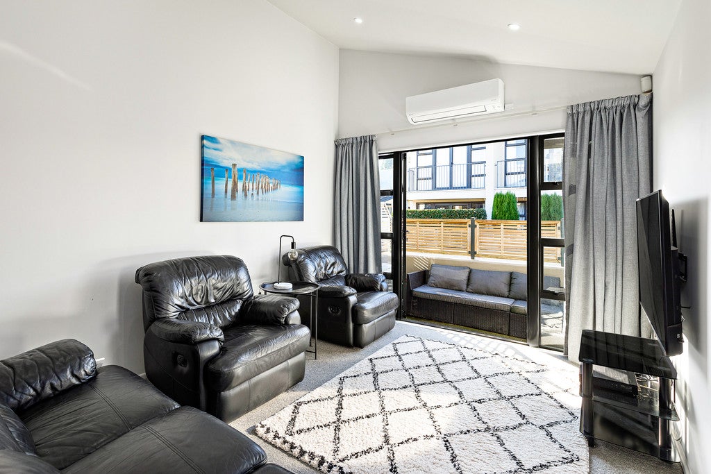 64/8 Landscape Road, Papatoetoe, Auckland - Carousel 1